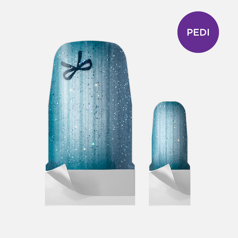 Charming Blue Pedi