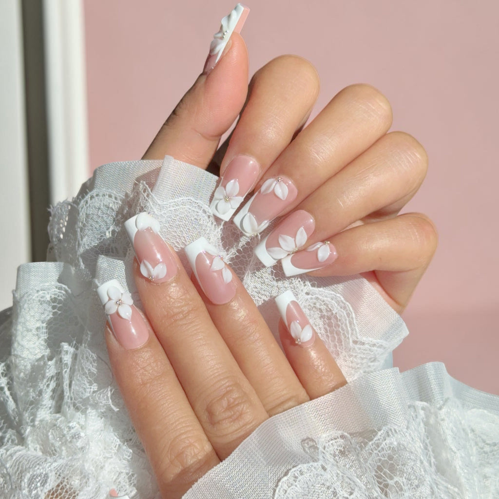 Snowy Petals