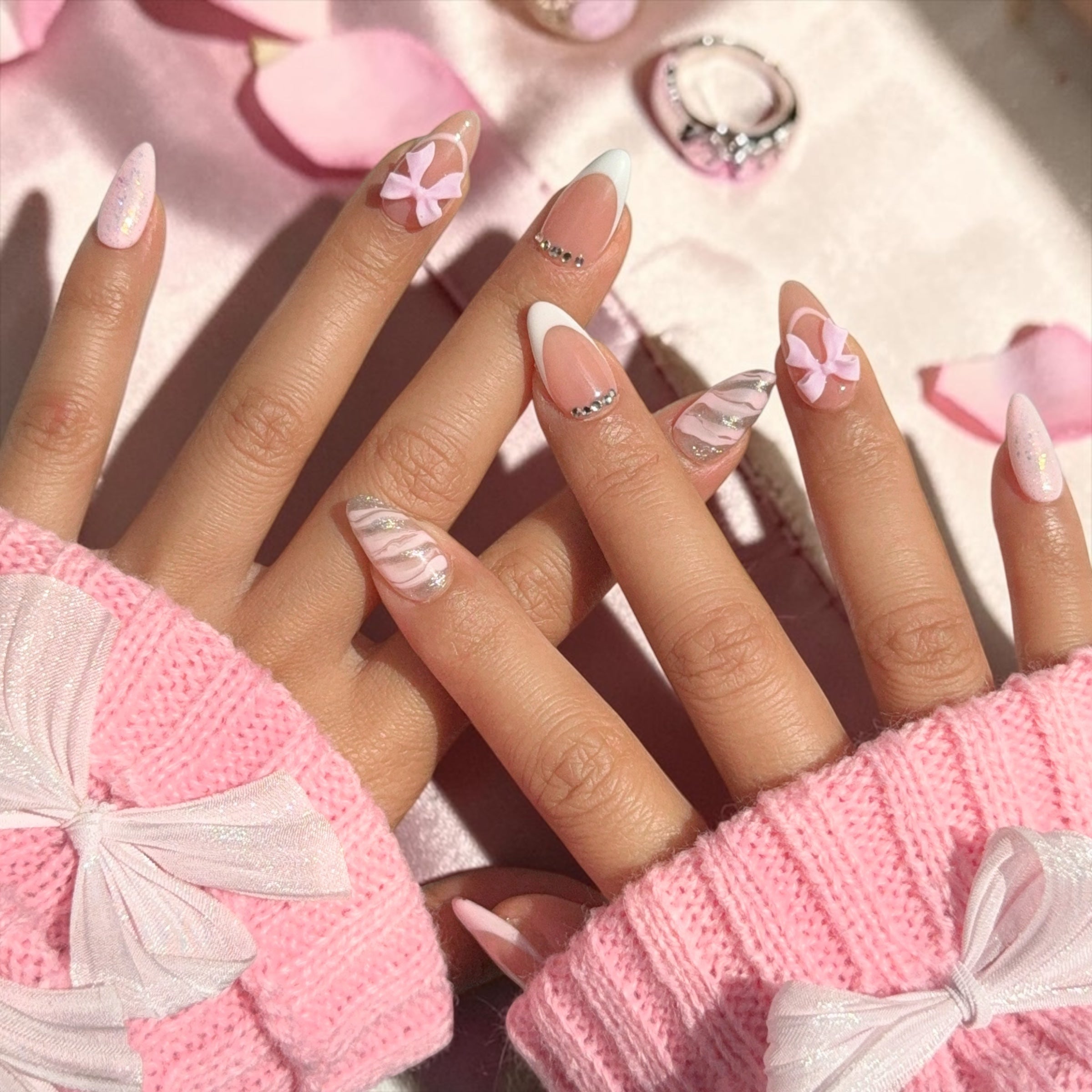 Sweet Bow Kiss