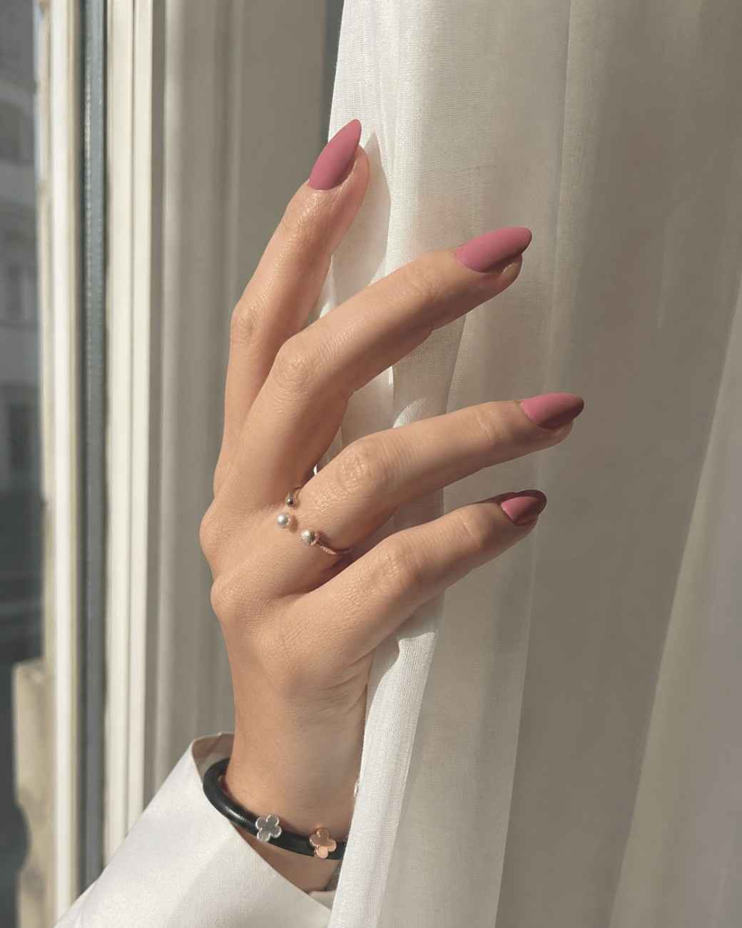 MATTE BARBIE