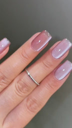 Soft Pink Cat Eye Press-On Nails