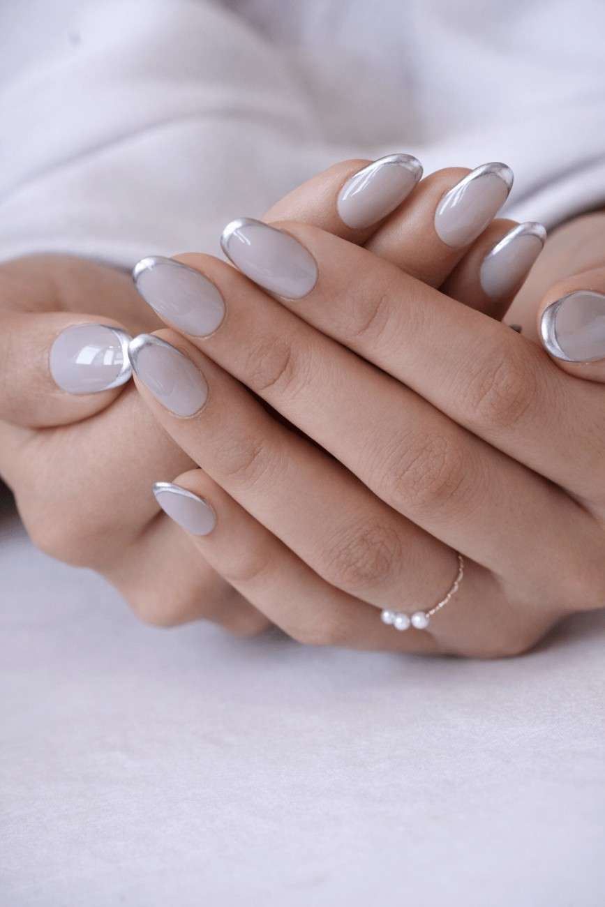 SMOKY ELEGANCE