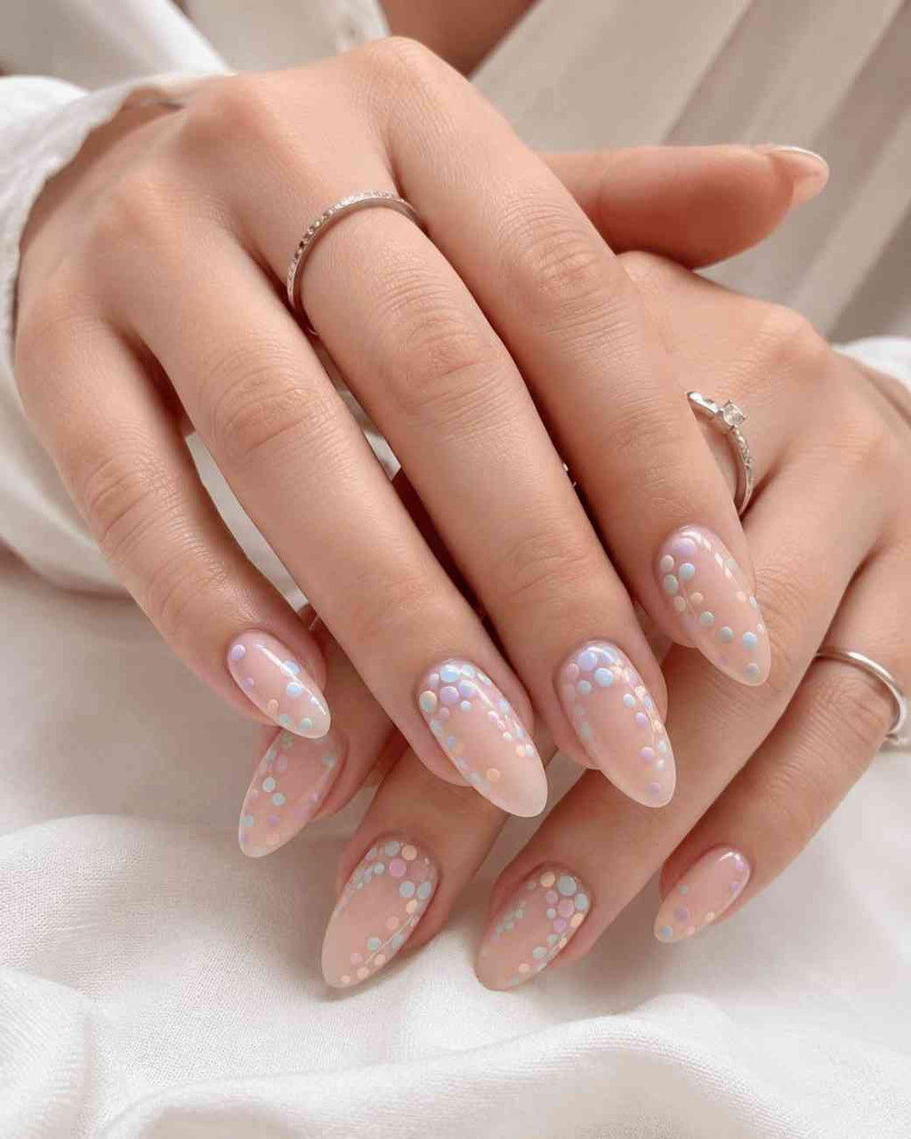 SUGAR DOT NAILS